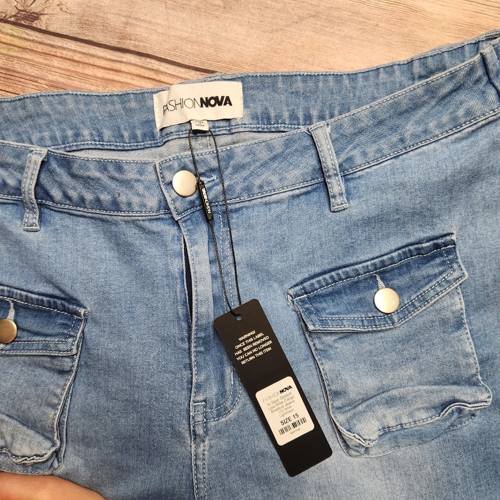 Fashion Nova In Step Flare Stretch Pocket Cargo Jeans - Picture 7 of 9